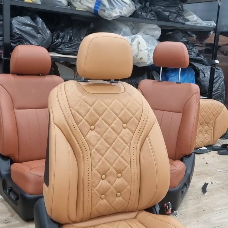 Mercedes GLK 300 bọc nệm da 