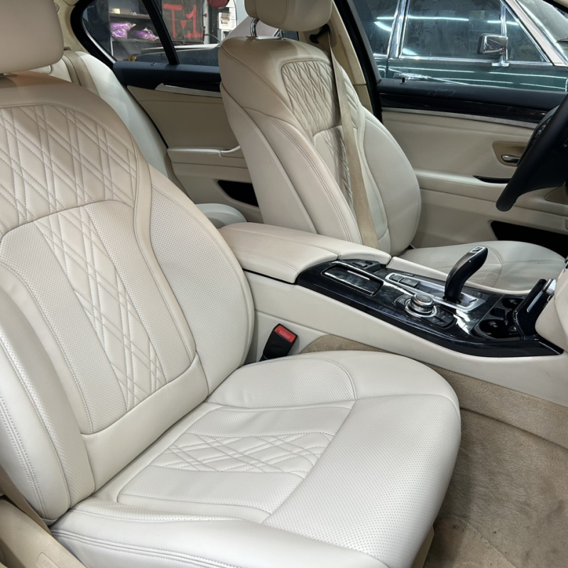 BMW 325i nệm da